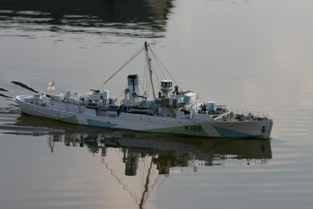 HMCS Snowberry - RC von Henrik